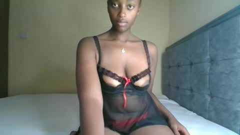 Kittypettite online show from 22, 11, 2025