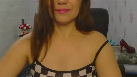 KittyyBeauty online show from 4, 12, 2024