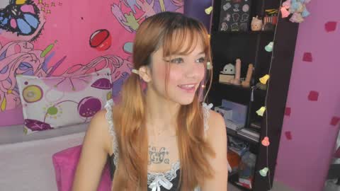 Snapshot of kittyzenn chatting on 12, 12, 2024 Kitty Zen online show from 12, 12, 2024