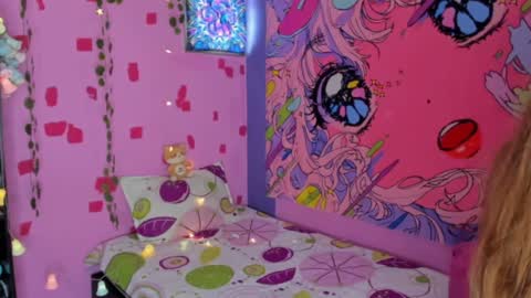 Snapshot of kittyzenn chatting on 5, 2, 2025 Kitty Zen online show from 5, 2, 2025