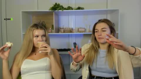 kity_blonde online show from 11, 9, 2025