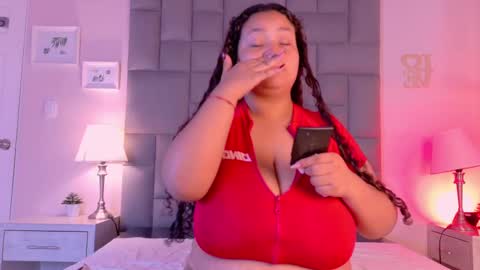 Snapshot of kity_hill chatting on 14, 9, 2025 Kitty Hill online show from 14, 9, 2025