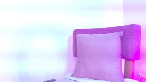 Kitty Hill online show from 10, 1, 2026