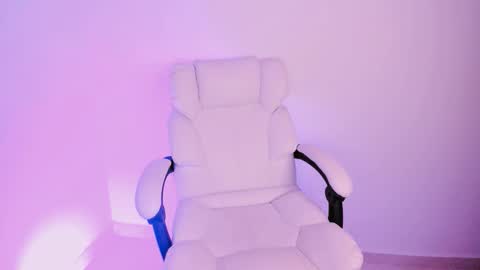 Little piece of fruit online show from 11, 1, 2026