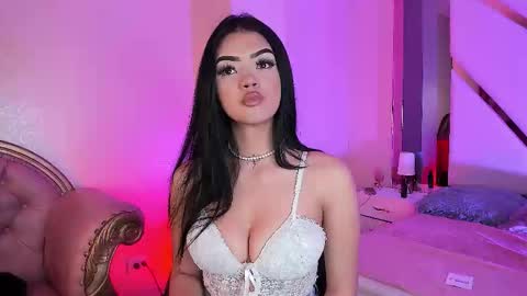 Snapshot of kiwi_lov23 chatting on 18, 11, 2025 Kiwi online show from 18, 11, 2025