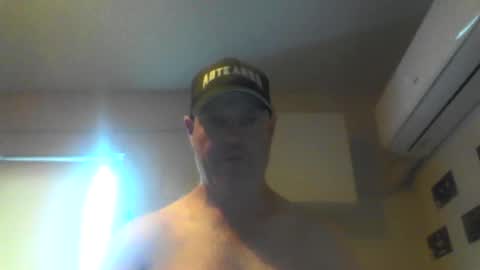 Snapshot of kiwiguy19773 chatting on 11, 1, 2025 kiwiguy19773 online show from 11, 1, 2025