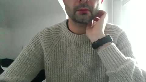 Snapshot of kleinyves chatting on 9, 1, 2026 kleinyves online show from 9, 1, 2026