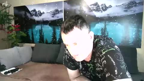 Kleosnow online show from 4, 2, 2025
