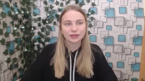 klerkarina online show from 18, 12, 2024
