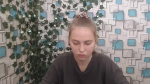 klerkarina online show from 10, 1, 2025
