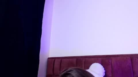 Snapshot of kloe_28 chatting on 19, 2, 2025 Kloe online show from 19, 2, 2025