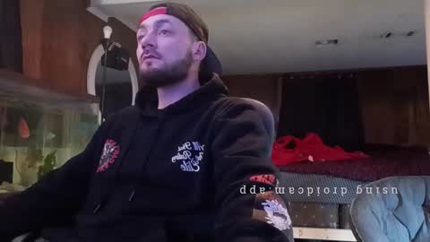 LOUiViLAN online show from 4, 2, 2026