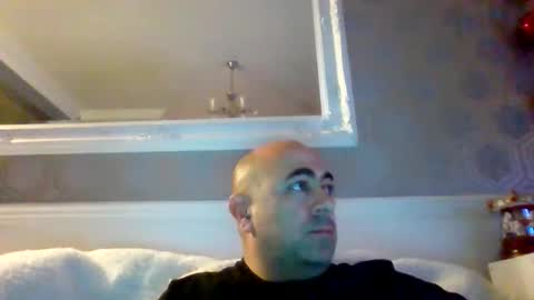 Snapshot of knickerwhipper chatting on 14, 12, 2025 knickerwhipper online show from 14, 12, 2025