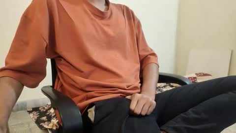 Snapshot of knightrider5566 chatting on 29, 11, 2025 Harry online show from 29, 11, 2025