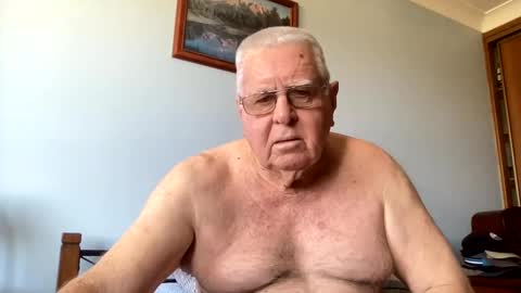 Aussiedude online show from 6, 1, 2025