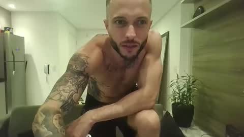 Snapshot of kobegotmeat chatting on 24, 9, 2025 KOBE online show from 24, 9, 2025