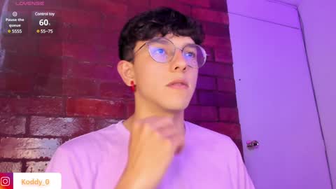 Koddy Independent model online show from 8, 1, 2025