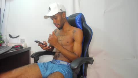 Snapshot of kofi_exotic_ chatting on 21, 12, 2024 kofi online show from 21, 12, 2024
