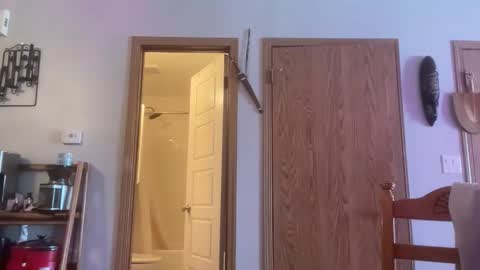 A Dick Ting online show from 4, 2, 2026