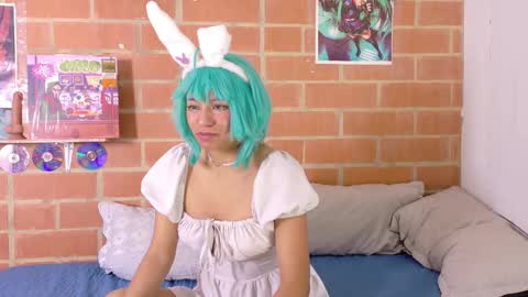 Snapshot of komatsu_ chatting on 30, 10, 2025 Komatsu Lilith online show from 30, 10, 2025