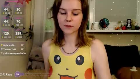 Snapshot of komorebbi chatting on 12, 11, 2025 Marta online show from 12, 11, 2025