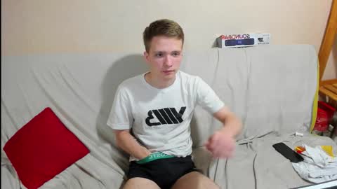 Snapshot of konnor_deviant chatting on 14, 12, 2025 konnor_deviant online show from 14, 12, 2025