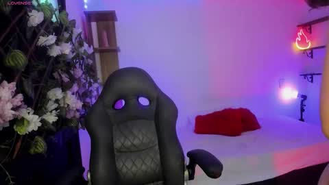 Snapshot of kora_red999 chatting on 12, 11, 2025 Kora Red online show from 12, 11, 2025