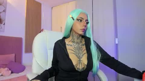 Snapshot of korarousee chatting on 16, 10, 2025 Kora online show from 16, 10, 2025