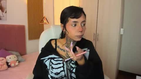 Snapshot of korarousee chatting on 3, 11, 2025 Kora online show from 3, 11, 2025