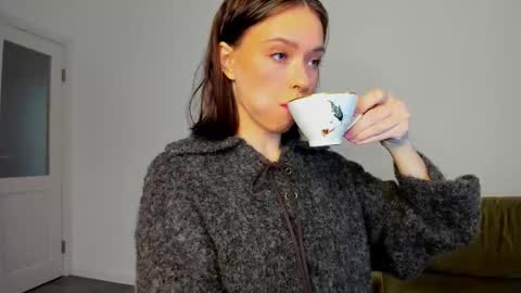 Snapshot of kossie_ chatting on 6, 11, 2025 kossie_ online show from 6, 11, 2025