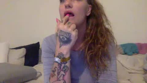 Snapshot of koyoteej chatting on 18, 1, 2025 koyoteej online show from 18, 1, 2025