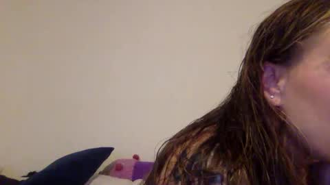 Snapshot of koyoteej chatting on 6, 2, 2025 koyoteej online show from 6, 2, 2025