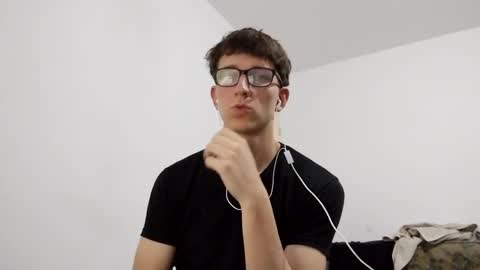 Snapshot of kpo10 chatting on 22, 12, 2024 Facu online show from 22, 12, 2024