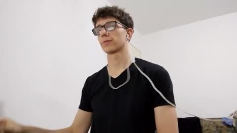 Snapshot of kpo10 chatting on 28, 12, 2024 Facu online show from 28, 12, 2024