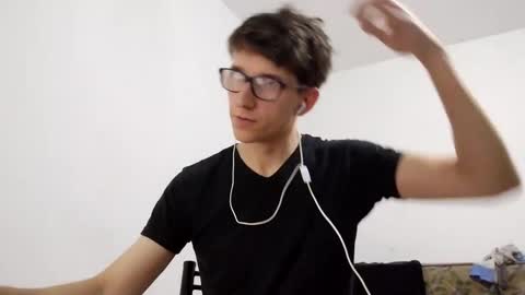 Snapshot of kpo10 chatting on 2, 1, 2025 Facu online show from 2, 1, 2025