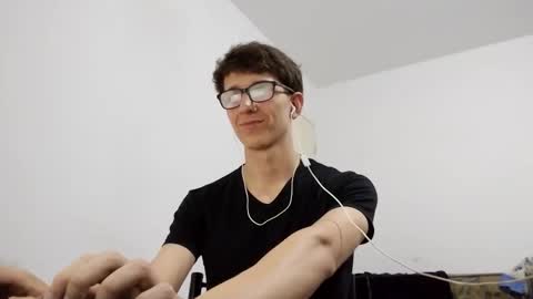 Snapshot of kpo10 chatting on 2, 1, 2025 Facu online show from 2, 1, 2025