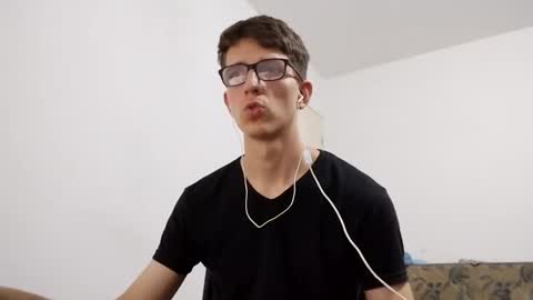 Snapshot of kpo10 chatting on 30, 1, 2025 Facu online show from 30, 1, 2025