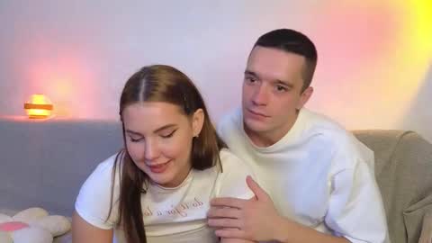 Kris Amelia online show from 20, 9, 2025
