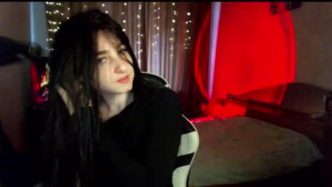 Snapshot of krisbadass chatting on 9, 10, 2025 Kris online show from 9, 10, 2025