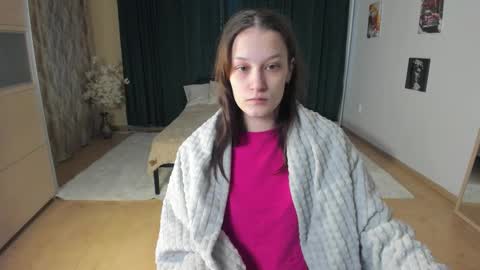 krisdoeil online show from 10, 2, 2026