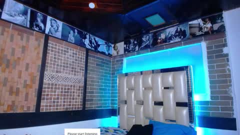 kriss_sweetboobs online show from 22, 10, 2025