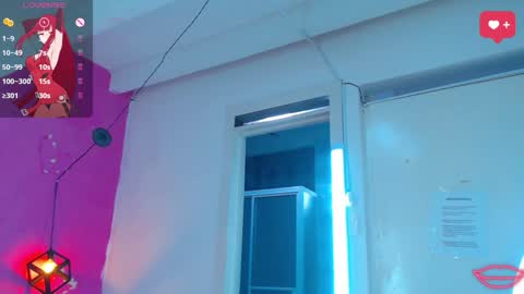 krissone online show from 9, 12, 2024