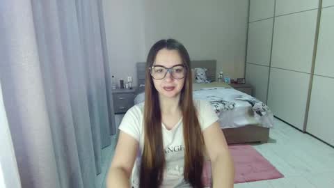 twitter    Annemarye 23 online show from 1, 2, 2026