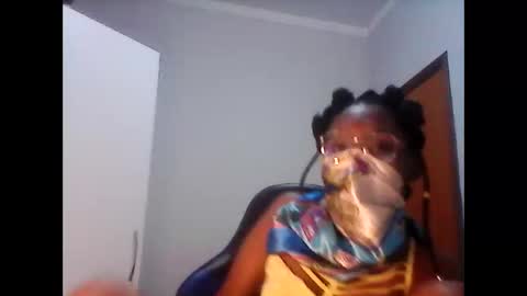 Snapshot of kristallvfs chatting on 24, 1, 2025 kristallvfs online show from 24, 1, 2025