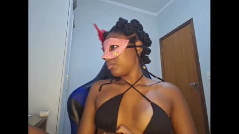 Snapshot of kristallvfs chatting on 20, 2, 2025 kristallvfs online show from 20, 2, 2025