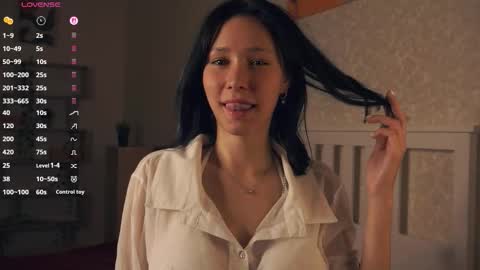 Snapshot of kristanalosa chatting on 11, 10, 2025 Emma online show from 11, 10, 2025