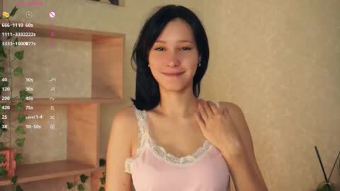 Snapshot of kristanalosa chatting on 4, 11, 2025 Emma online show from 4, 11, 2025