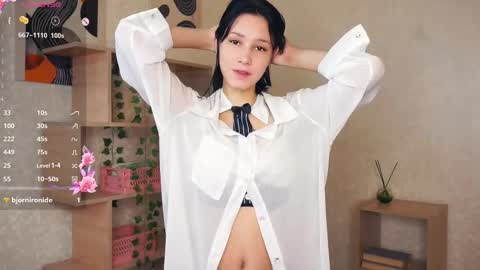 Emma online show from 23, 11, 2025