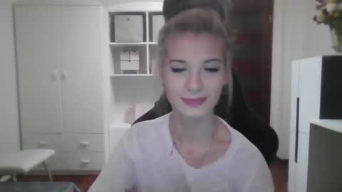 Snapshot of kristineamore chatting on 10, 10, 2025 KristineAmore online show from 10, 10, 2025