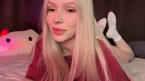 Snapshot of kristy_babe chatting on 25, 3, 2026 Kristy and Alice online show from 25, 3, 2026